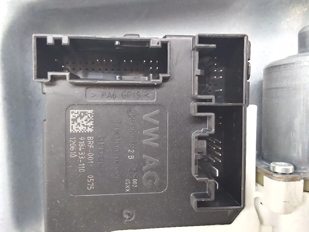Elevalunas Delantero Derecho para Volkswagen Golf Vi Variant (Aj5)