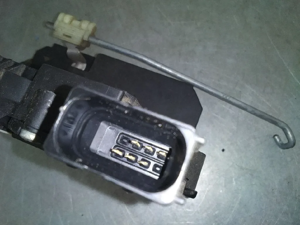 Cerradura Puerta Delantera Derecha para Opel Corsa E