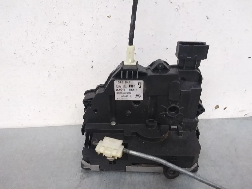 Cerradura Puerta Delantera Izquierda para Opel Corsa E