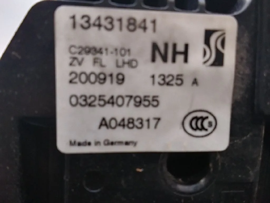 Cerradura Puerta Delantera Izquierda para Opel Corsa E