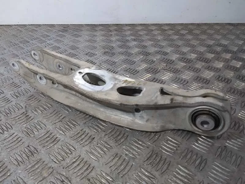 Brazo Suspension Inferior Trasero Izquierdo para Audi A4 Berlina (8W2)