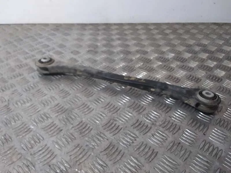 Brazo Suspension Superior Trasero Izquierdo para Audi A4 Berlina (8W2)