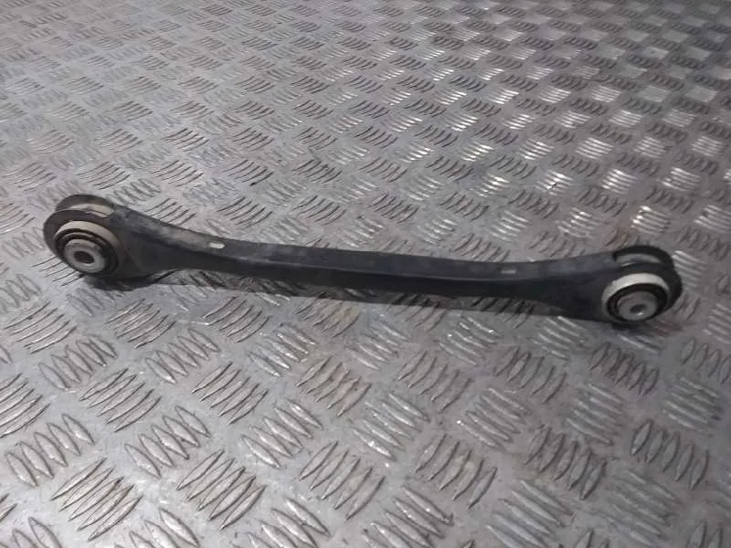 Brazo Suspension Superior Trasero Derecho para Audi A4 Berlina (8W2)