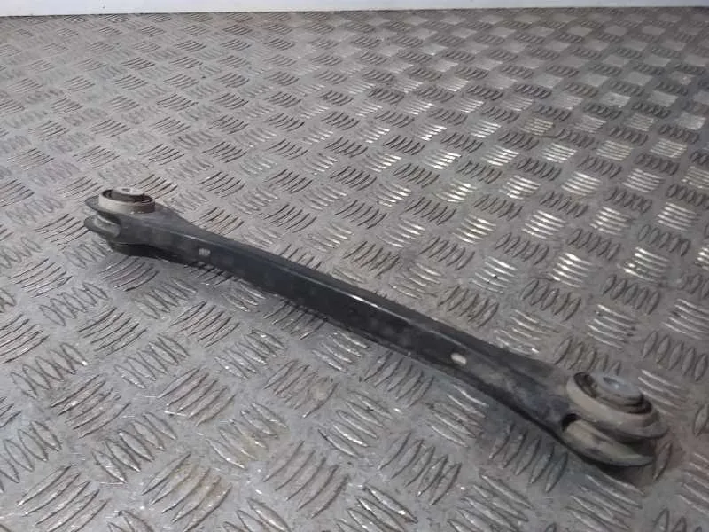 Brazo Suspension Superior Trasero Derecho para Audi A4 Berlina (8W2)