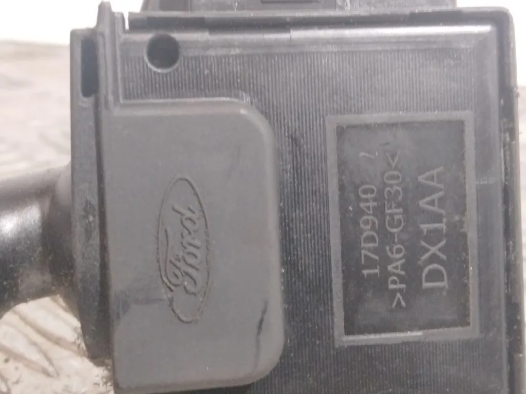 Mando Limpia para Ford Transit Caja Cerrada '06