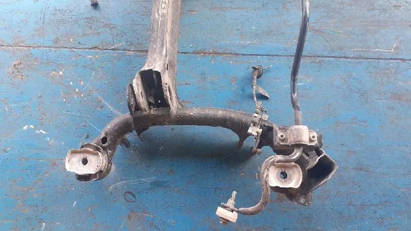 Puente Trasero para Audi A4 Berlina (8W2)