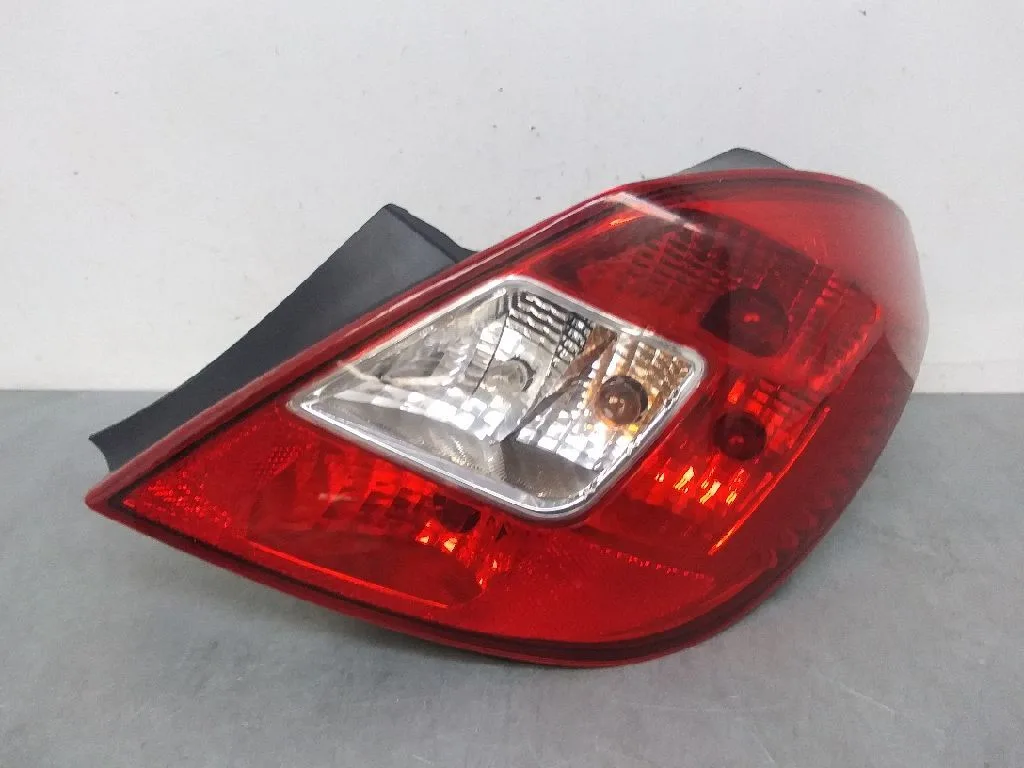 Piloto Trasero Derecho para Opel Corsa D
