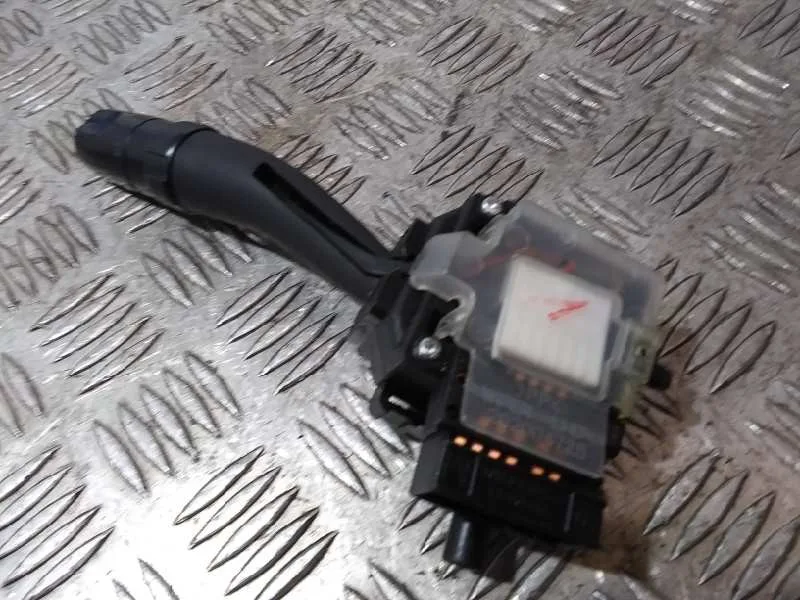 Mando Limpia para Kia Carens (Un)