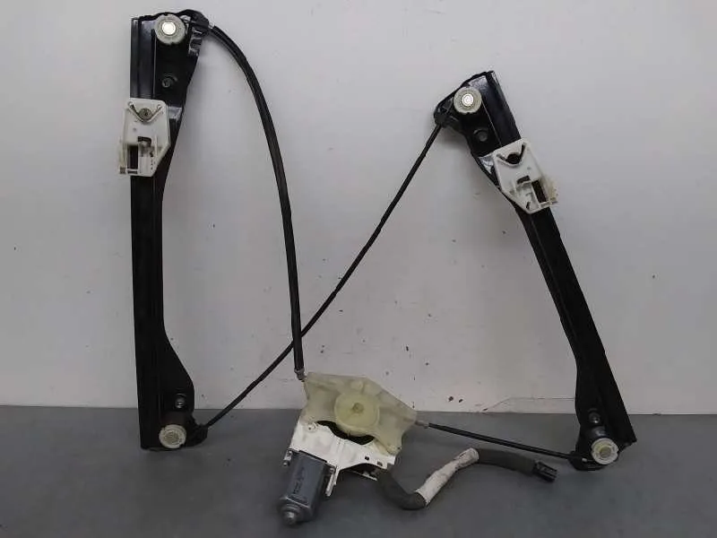 Elevalunas Delantero Derecho para Skoda Superb Combi (3T5)