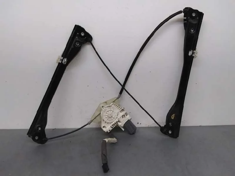 Elevalunas Delantero Derecho para Skoda Superb Combi (3T5)