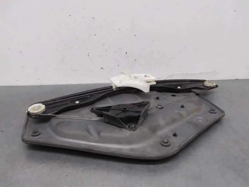 Elevalunas Trasero Derecho para Skoda Superb Combi (3T5)