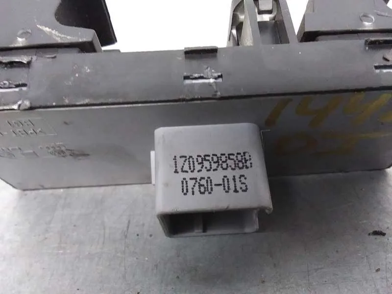 Mando Elevalunas Delantero Izquierdo para Skoda Superb Combi (3T5)