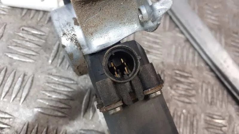 Elevalunas Delantero Izquierdo para Nissan Almera (N16/E)