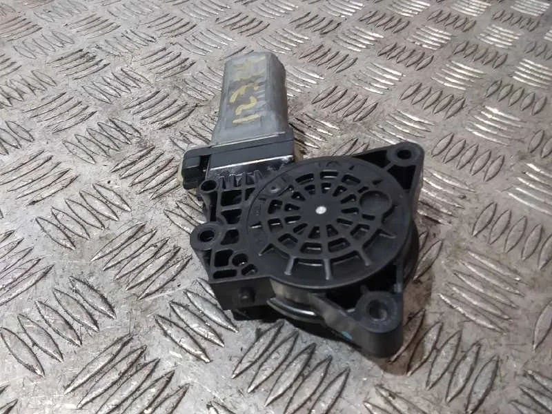Motor Elevalunas Delantero Izquierdo para Kia Carens (Un)