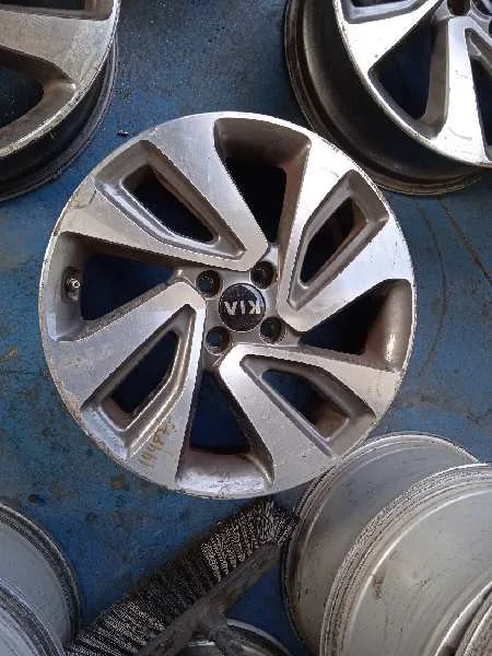 Juego Llantas para Kia Rio