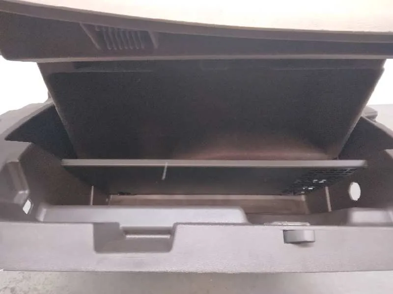 Guantera para Opel Insignia Berlina