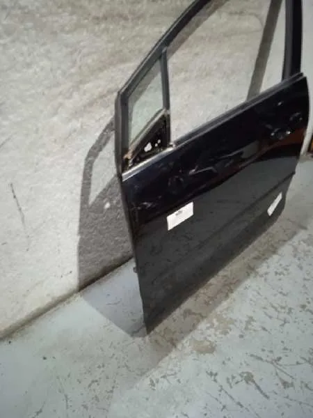 Puerta Delantera Izquierda para Mazda 5 Berl. (Cr)