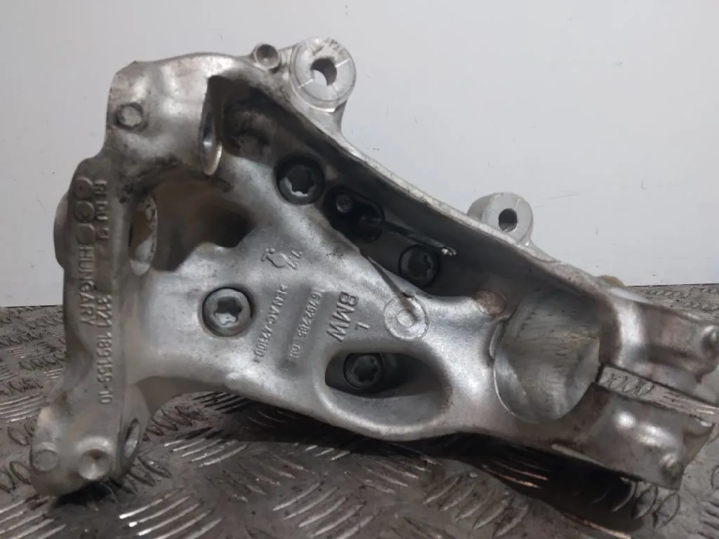 Mangueta Delantera Izquierda para Bmw Serie 1 Lim. 5-Trg. (F20)