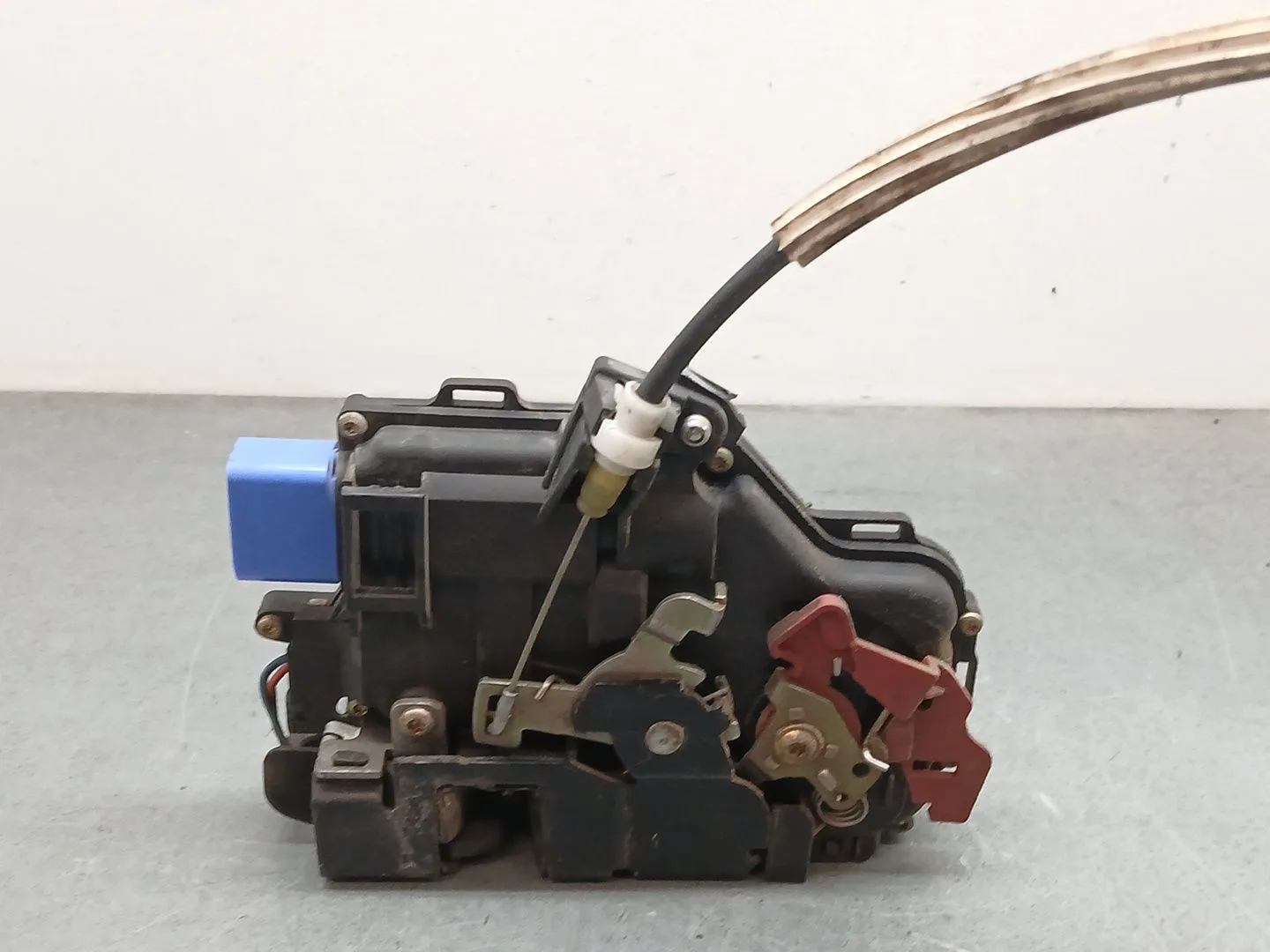 Cerradura Puerta Delantera Derecha para Volkswagen Touareg (7La)