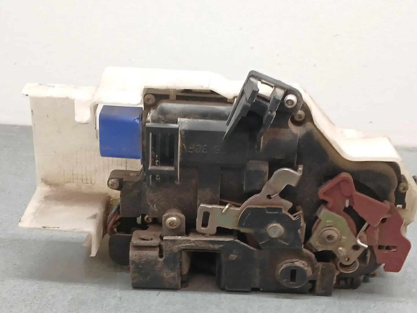 Cerradura Puerta Trasera Derecha para Volkswagen Touareg (7La)