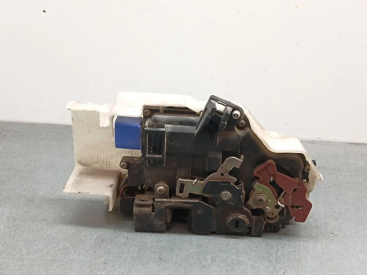 Cerradura Puerta Trasera Derecha para Volkswagen Touareg (7La)