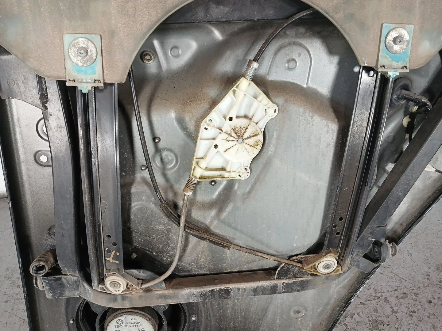 Elevalunas Delantero Derecho para Volkswagen Touareg (7La)