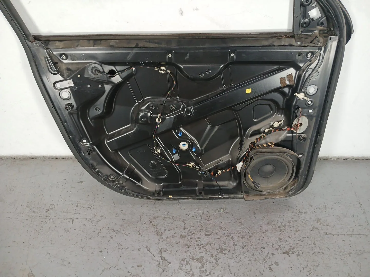 Elevalunas Trasero Derecho para Volkswagen Touareg (7La)