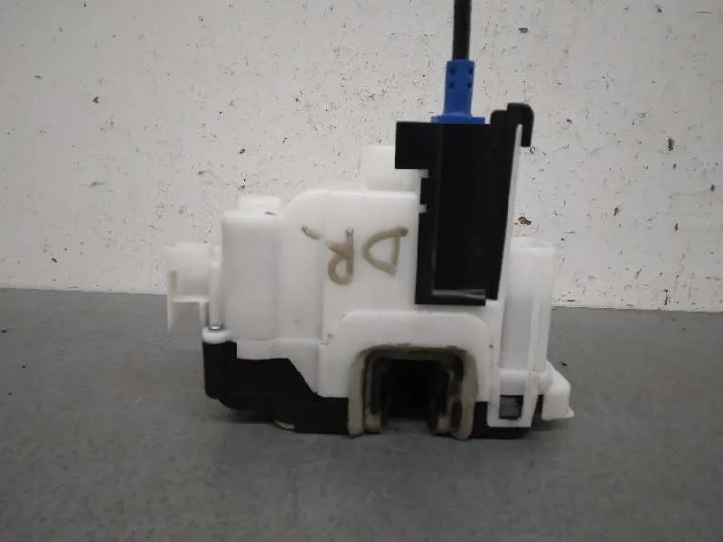 Cerradura Puerta Delantera Derecha para Fiat Qubo (300)