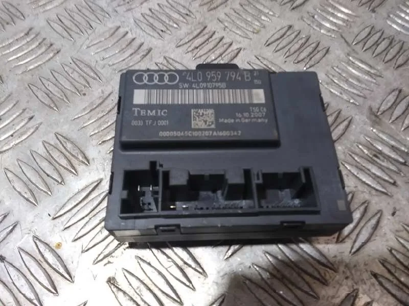 Modulo Confort para Audi Q7 (4L)