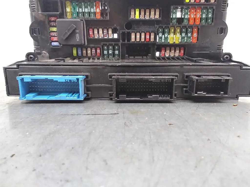 Caja Reles / Fusibles para Bmw Serie 5 Gran Turismo (F07)
