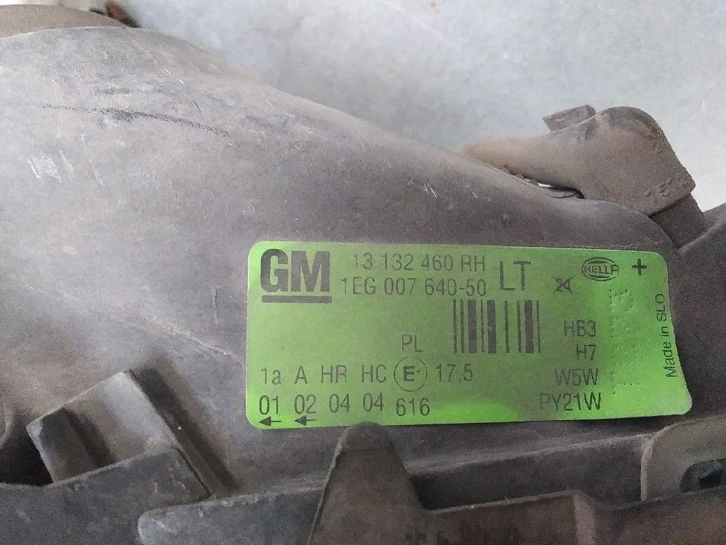 Faro Derecho para Opel Astra G Berlina
