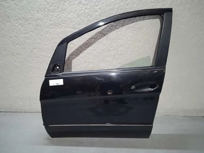 Puerta Delantera Izquierda para Mercedes-Benz Clase B (W245)