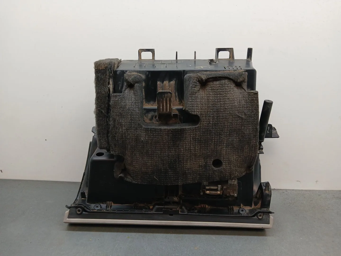 Guantera para Mercedes-Benz Clase B (W245)
