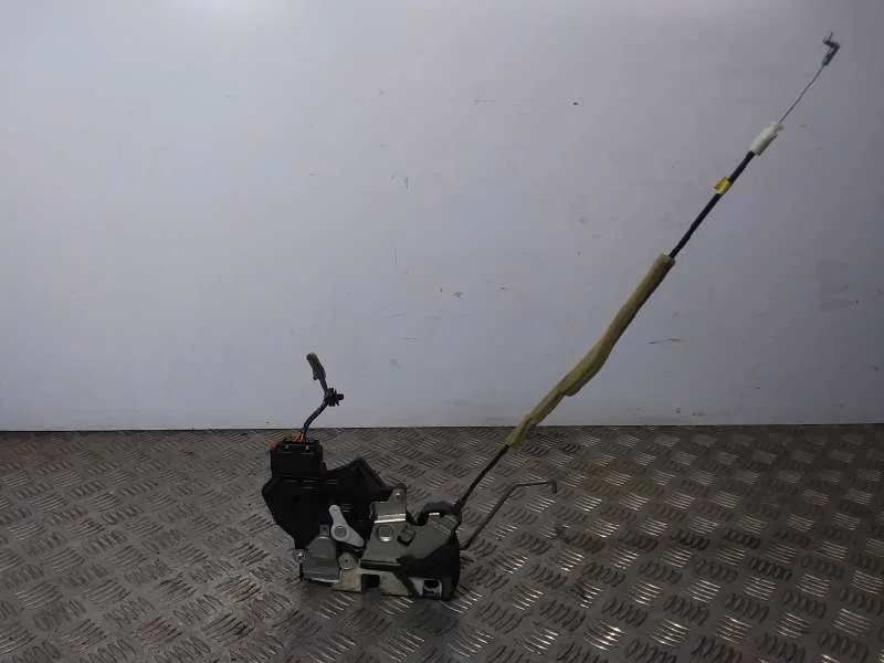 Cerradura Puerta Delantera Derecha para Mazda 5 Berl. (Cr)