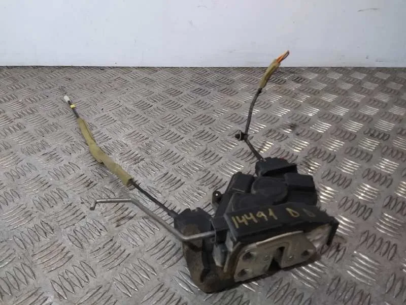 Cerradura Puerta Delantera Derecha para Mazda 5 Berl. (Cr)