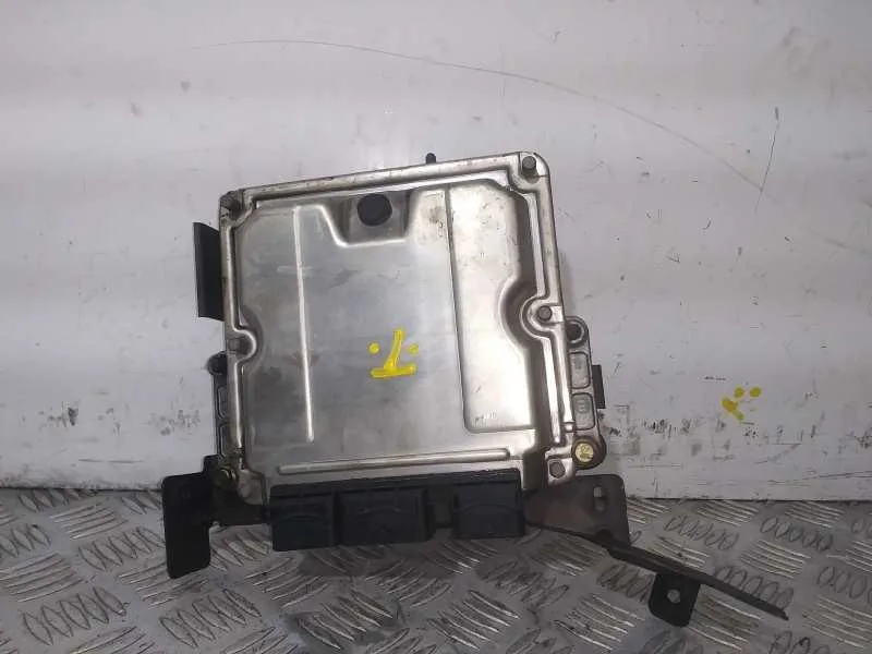 Centralita Motor Uce para Peugeot 607 (S1)