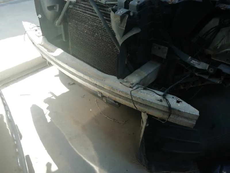 Refuerzo Paragolpes Delantero para Bmw X3 (E83)