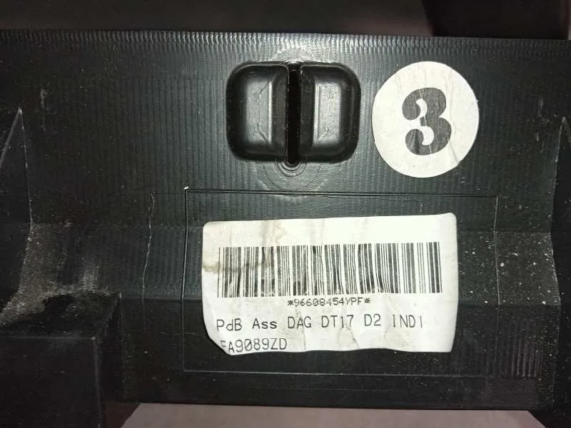 Salpicadero para Peugeot 407