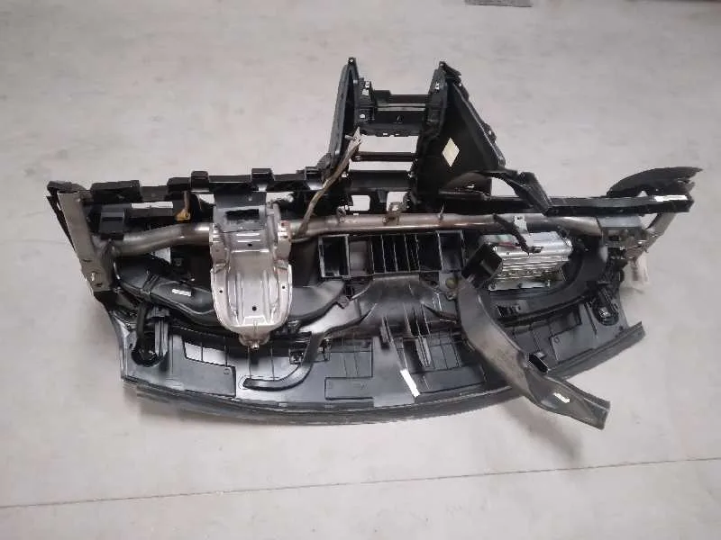 Salpicadero para Peugeot 407