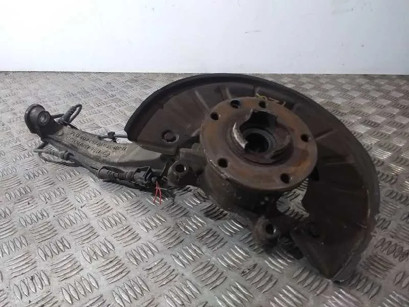 Mangueta Delantera Izquierda para Audi Q7 (4L)