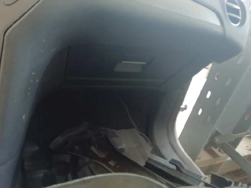 Guantera para Ford Mondeo Ber. (Ca2)