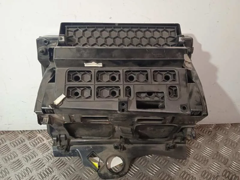 Guantera para Volkswagen Passat Berlina (3C2)