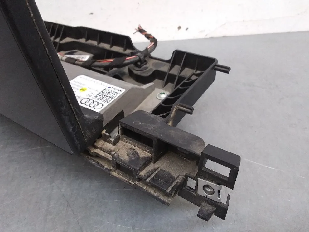 Pantalla Multifuncion para Audi A4 Berlina (8W2)