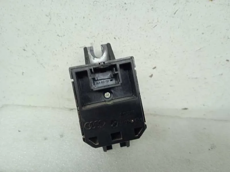 Sistema Audio / Radio Cd para Audi A4 Berlina (8W2)