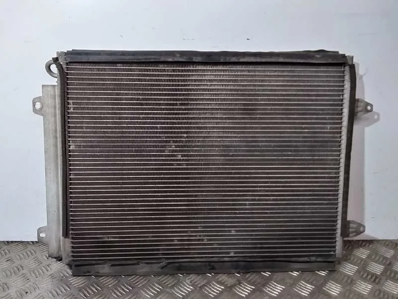 Condensador / Radiador Aire Acondicionado para Volkswagen Passat Berlina (3C2)
