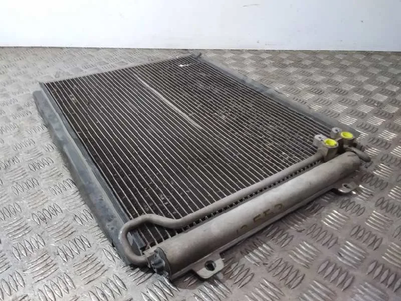 Condensador / Radiador Aire Acondicionado para Volkswagen Passat Berlina (3C2)