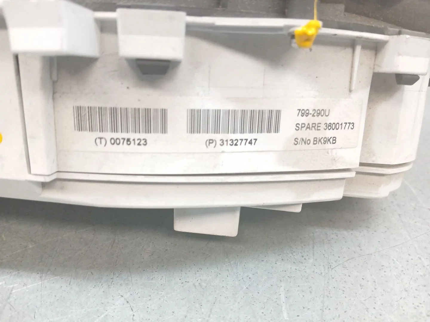 Cuadro Instrumentos para Volvo S60 Lim.