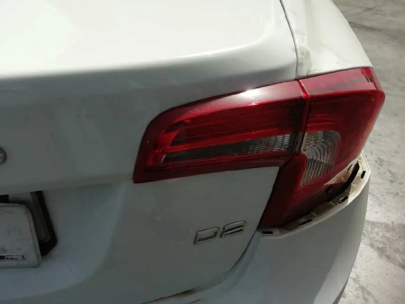 Piloto Trasero Derecho Interior para Volvo S60 Lim.