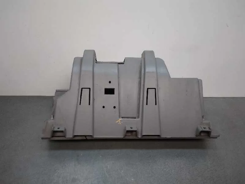 Guantera para Volkswagen Crafter Caja Cerrada