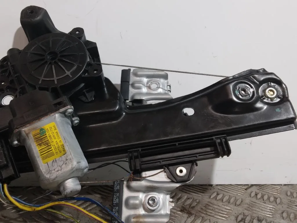 Elevalunas Delantero Izquierdo para Ford Ecosport